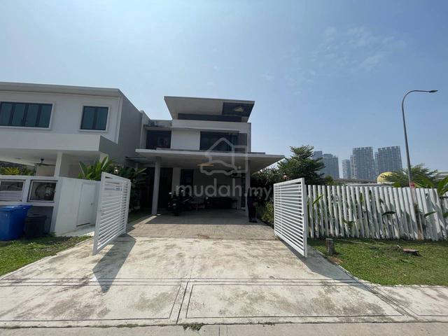 Walking Distance to LRT3🔥Semi-D House Seksyen 7, Shah Alam 1