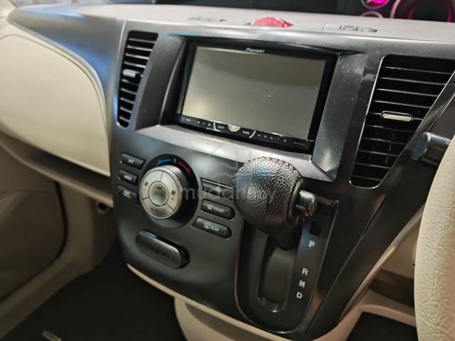 2015MazdaBIANTE 2.0SKYACTIV(A)B/ListBolehLoanKedai - 5