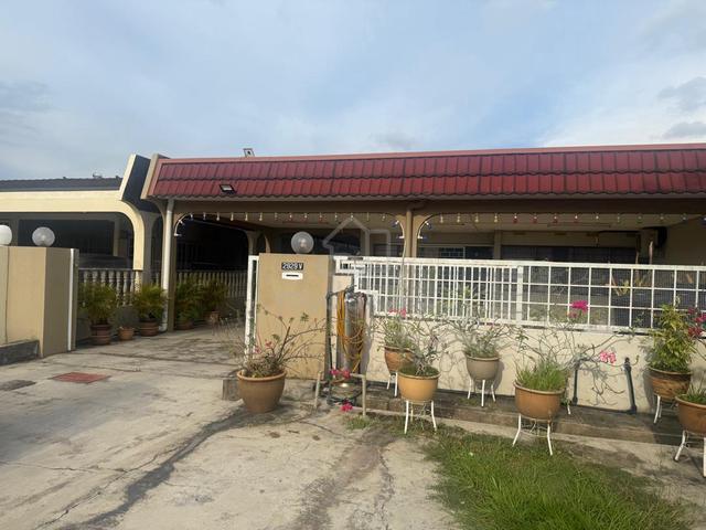 BELOW MARKETš„LOKASI STRATEGIKš„Semi D Setingkat @ Taman Muhibbah 1