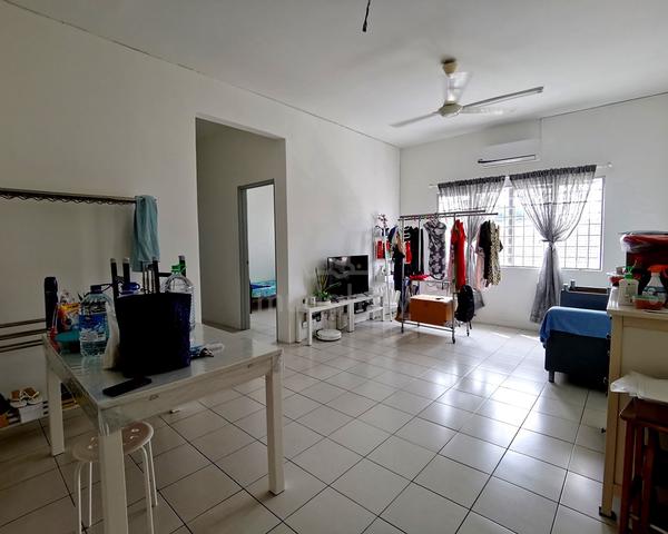 Idaman Court Apartment 1