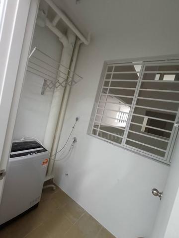 Affordable Luxury Living for Stylish Middle Room @ M Astra, SETAPAK 1