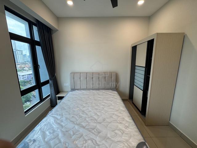 Middle Room For Rent @ Pearl Suria Residence 1