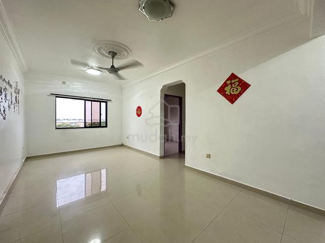 Flat Taman Pelangi Indah 2