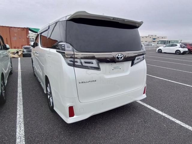 (BEST DEAL) Toyota VELLFIRE 2.5 GOLDEN EYES 2 2021 - 4