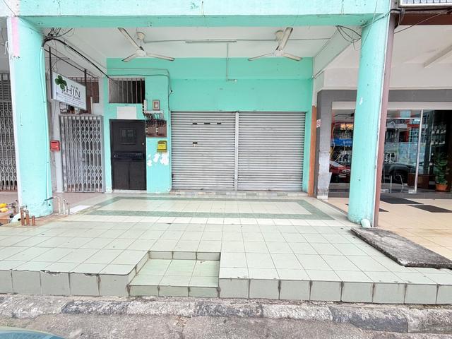 Three Storey shop Rental 1