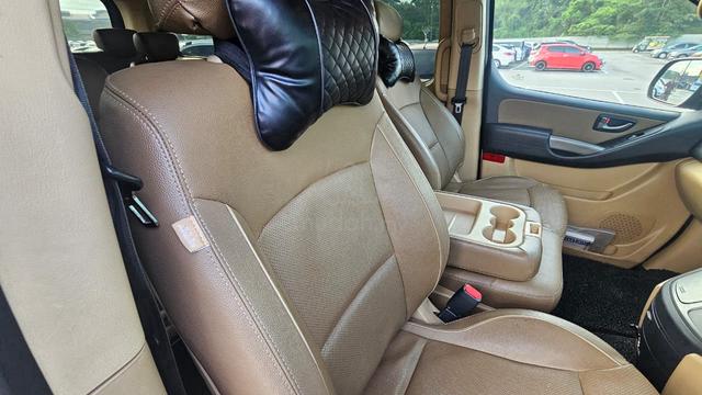 2020 Hyundai GRAND STAREX EXECUTIVE PLUS 2.5 (A) - 4