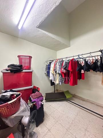Taman Bukit Desa Single Storey [ Many Parking, New Paint ] 4