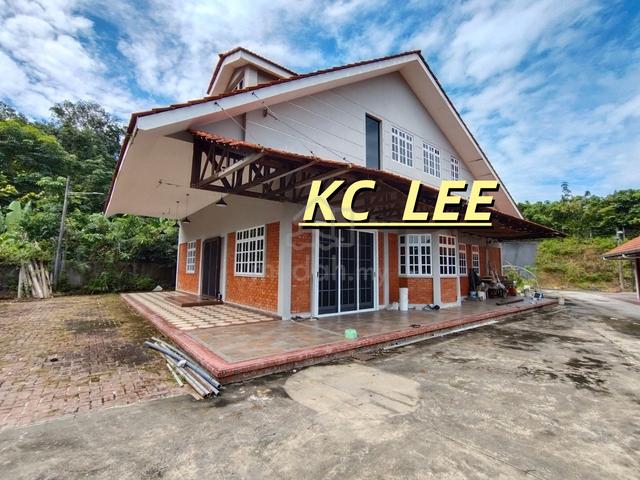 16,728sf Bungalow House (Suitable Retirees) @ Teluk Kumbar , Penang 1