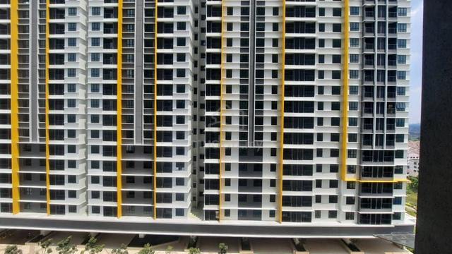 Parkland Residence @ Kajang 2 1
