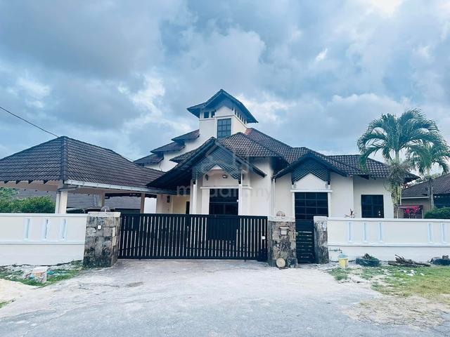 rumah bunglow besar for sale 1