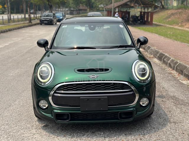 2019 Mini COOPER S 2.0 F55 4Door (A) Recon Japan - 2