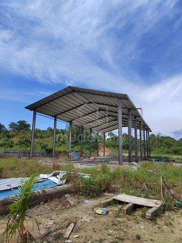 Main Road side, Light Industrial Warehouse, Matang 1