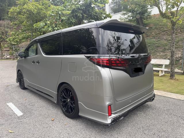Toyota Alphard 2.5 SC 2016 Recon | 75K KM | - 2