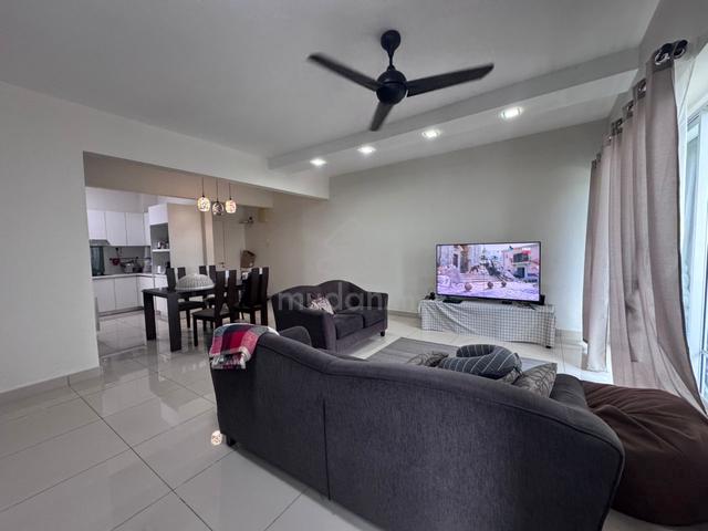 Idaman Residence 1