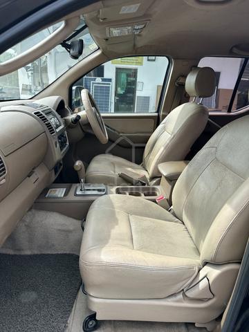 2010 Nissan NAVARA 2.5 LE (A) - 3