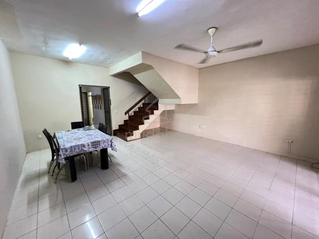 Setia Indah 11, Setia Alam Double Storey House Fully Extended For Sale 1