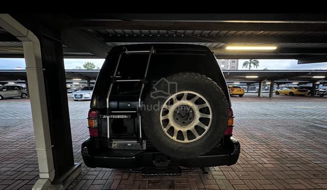 1995 Mitsubishi PAJERO 2.6 (L044G) (M) - 4