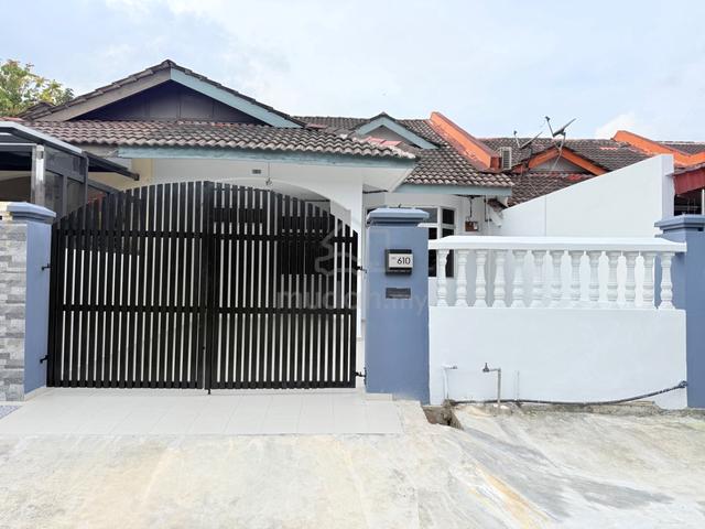 Siap renovasi | Freehold| 3 2 BILIK | Tmn Senai utama 1