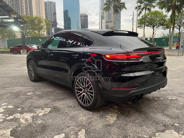 2022 Porsche CAYENNE COUPE RED INT/PAN ROOF/PDLS + - 2