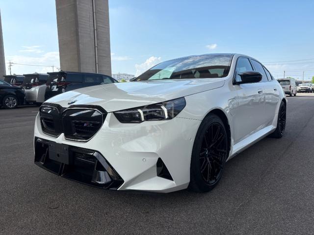 [0-100KM In 3.5 Secs] 2025 Bmw M5 4.4 V8 - 3