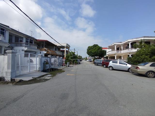 Lukut Dataran Segar & Port Dickson Pantai Mas 1