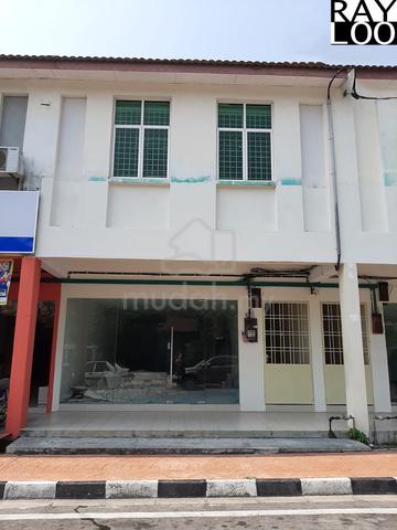 Facing Balik Pulau Jalan Tun Sardon Main Road Shop Near Bus Terminal 1
