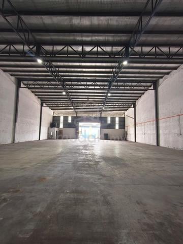 Strategic Location l Easy Access l Warehouse Balakong For Rent 1