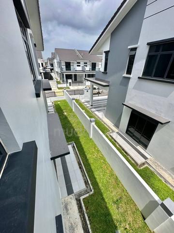 Kulai lagenda putra cluster house for sale 2