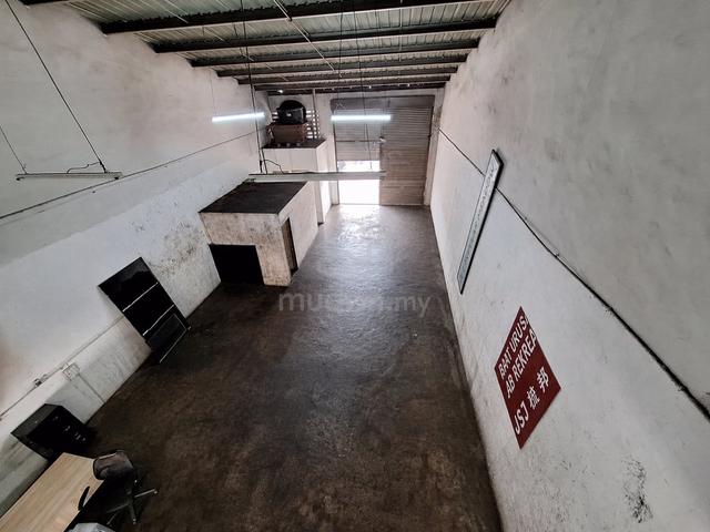 Prime Area 1.5 Sty Linked Factory Rear Access @ Bandar Kinrara Puchong 1