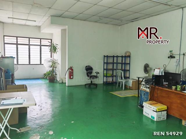 END LOT @ Double Storey Shop Lot Taman Universiti Semeling FOR SALE 1