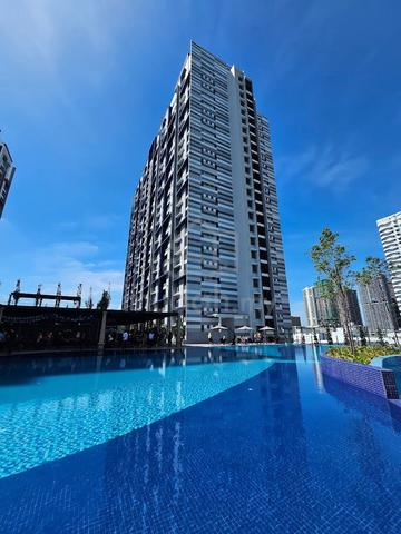 Admiral Residences 1