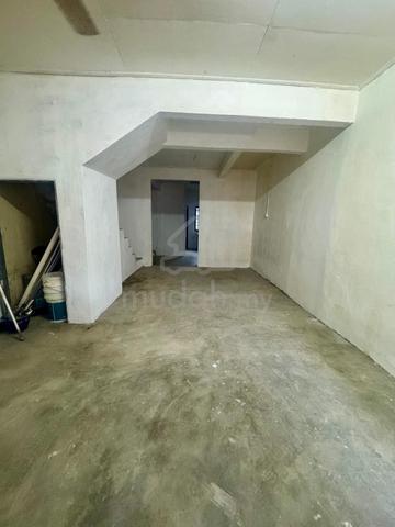 Below market value kulai 1