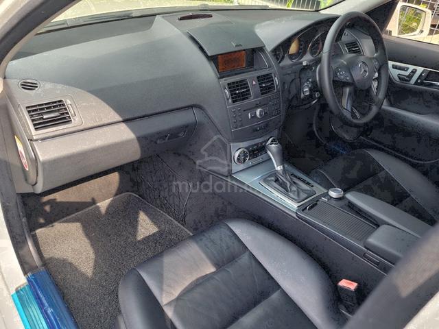 MAR 2011 MERCEDES C200 CGi (A) W204 CKD Avantgarde - 5