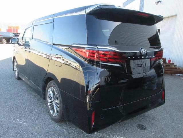 2023 Toyota Alphard Z 2.5 - 4