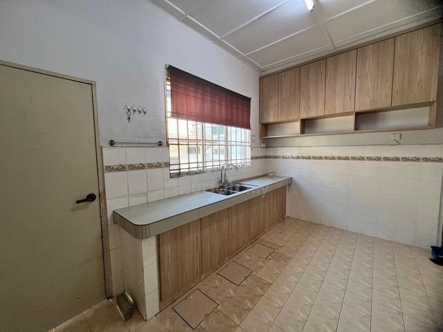 Bukit Sekilau Double Storey House For Rent 3
