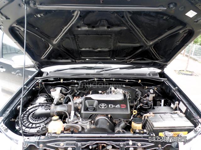 2010 Toyota HILUX 2.5 (M) - 5