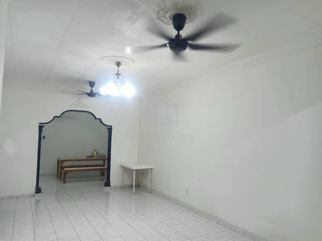 Taman Impian Jaya Single Storey Terrace 4 Bed Partial Furnish Seelong 1