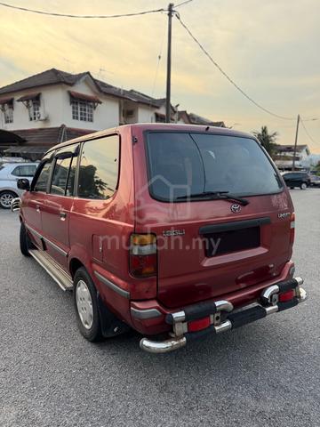 2000 Toyota UNSER 1.8 GLi (M) - 4