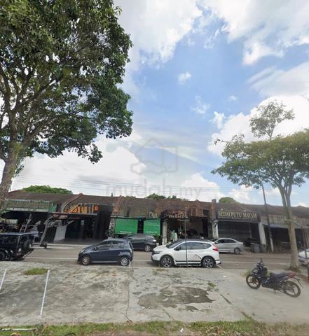 Taman Daya @ JB Single Storey (Renovated)  Shoplot FOR RENT 🔥 1