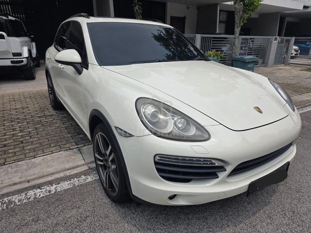 2011 Porsche CAYENNE 3.0 S HYBRID 958 (A) - 1