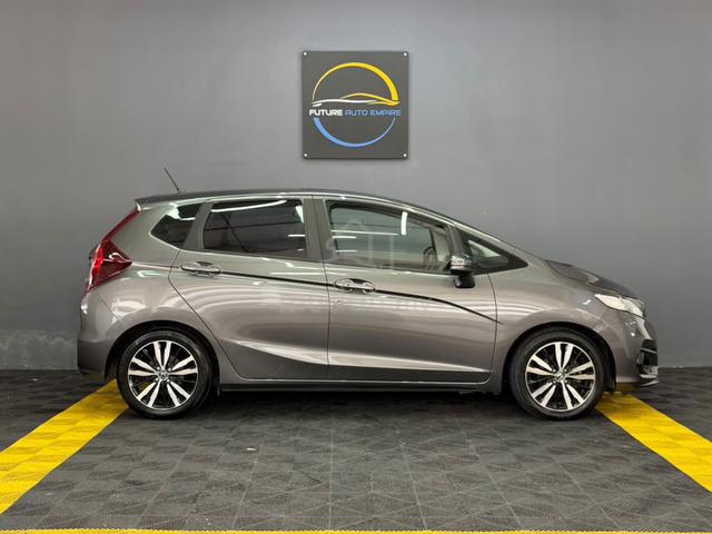 Honda JAZZ 1.5 V (A) REGISTERED 2020 / F/SERVICE - 4