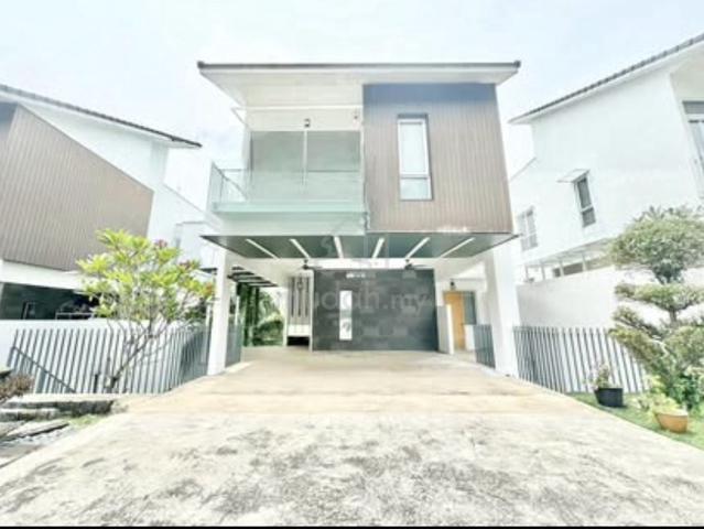 (Nice unit) 3 storey bungalow Sunway Rymba Hill for rent 1