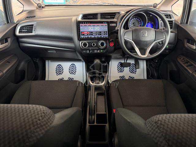 Honda JAZZ S 1.5 (A) FACELIFT WITH NICE NO PLATE - 4