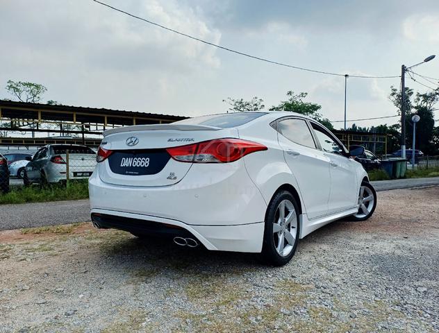 2013 Hyundai ELANTRA 1.8 PREMIUM (A) - 4