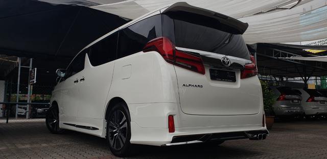 Toyota ALPHARD 2.5 SC Modelista 3 Years WARRANTY - 2