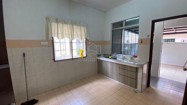 Double storey bandar sri damansara sd10 22x75 kepong 1