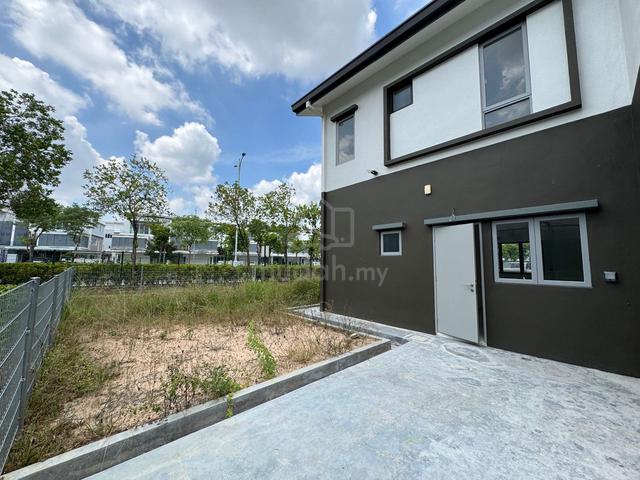 Brand New D'island Residence Corner Astella 2 Storey Nautilus Puchong 1