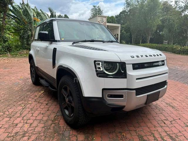 Land Rover DEFENDER 90 AWD P300 - 1