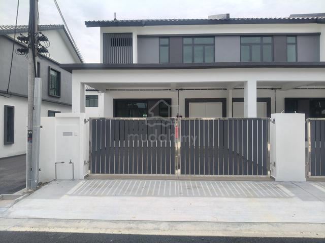 Double Storey  Terrace House For sale in kluang 1