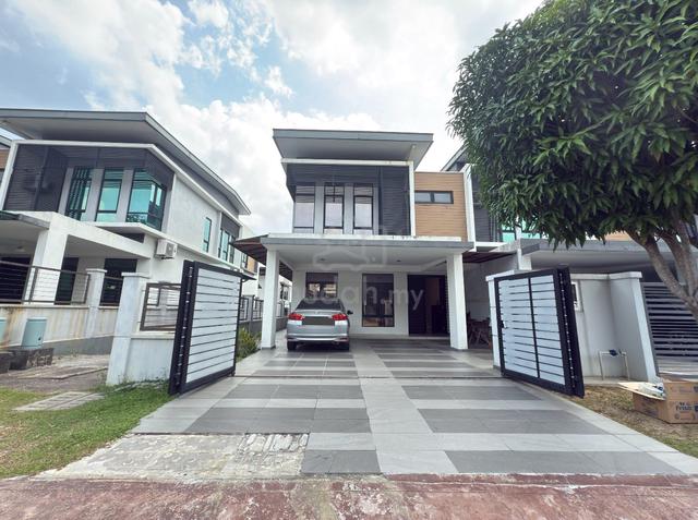 TURUN HARGA‼️FULL RENO‼️Endlot Double Storey Akasia Cahaya Alam SekU12 1